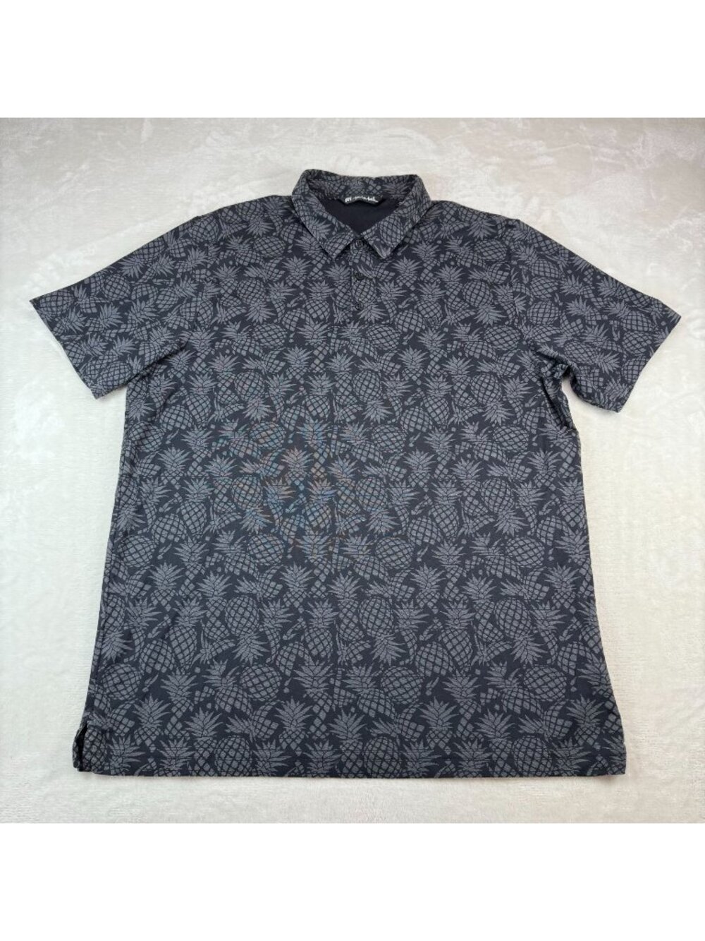 Travis Mathew Mens XXL Golf Polo Shirt Black Gray Pineapple Performance Casual